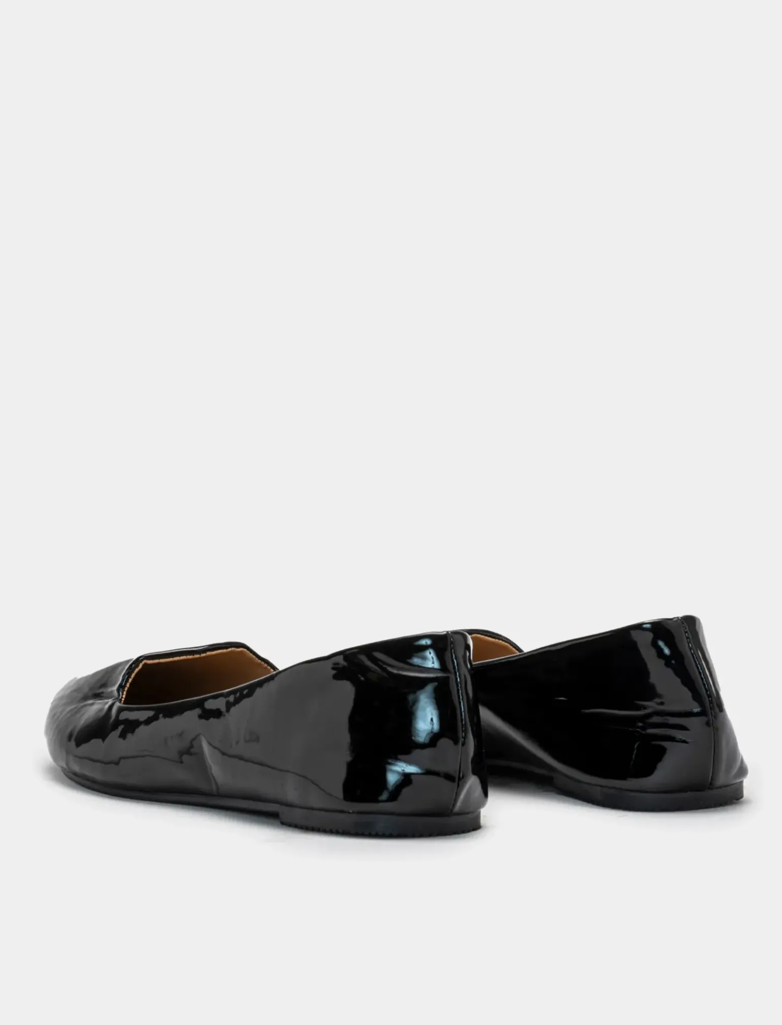 Donna Piazza Italia Donna|Ballerine<Ballerina di vernice in poliuretano. In due varianti colore. -