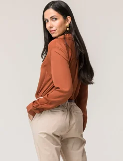 Donna Piazza Italia Donna|Camicie E Casacche<Camicia basic vestibilità regual in tessuto georgette e scollo a V - coccio