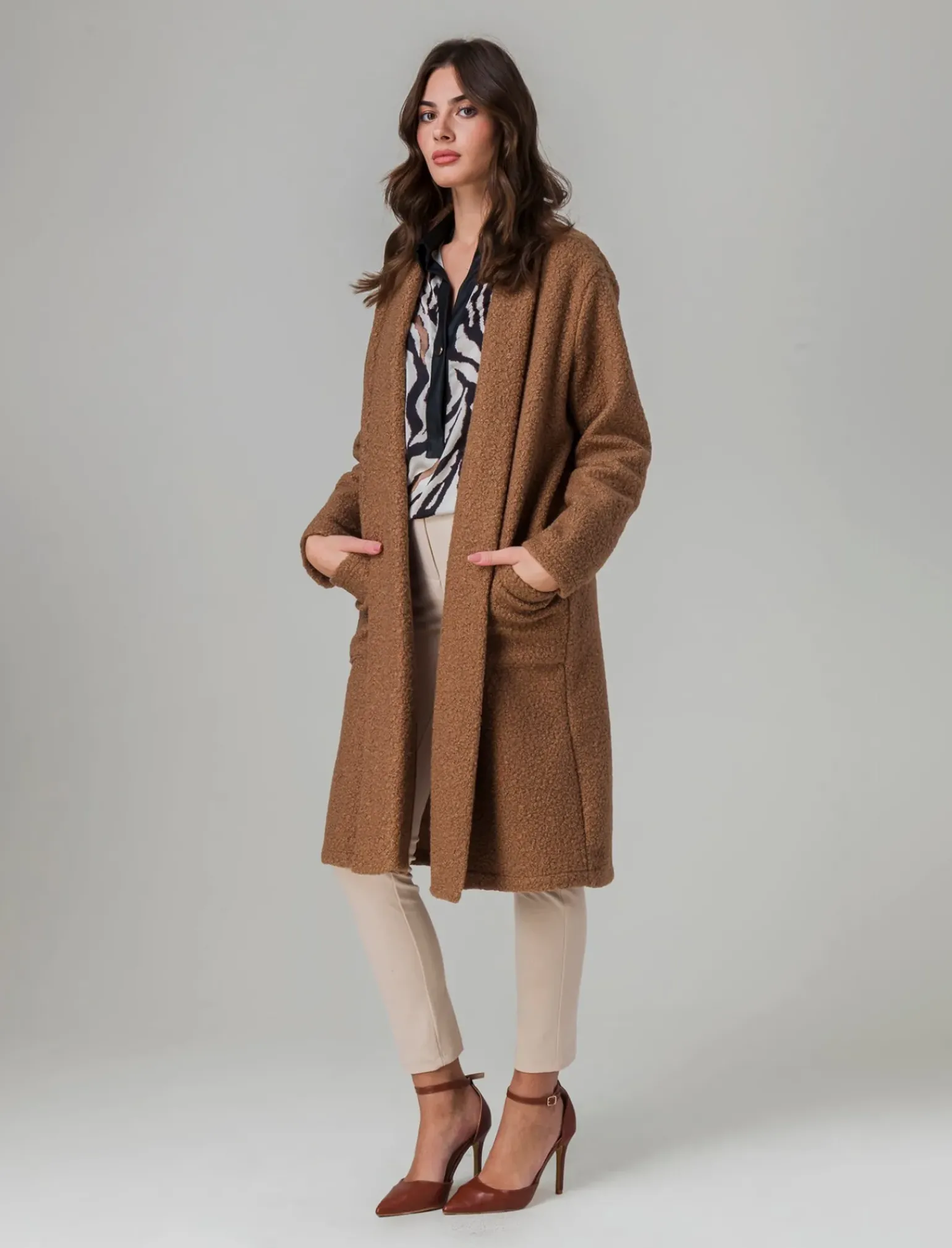 Donna Piazza Italia Donna|Giubbini E Cappotti<Cappotto aperto in tessuto bouclè - Cammello