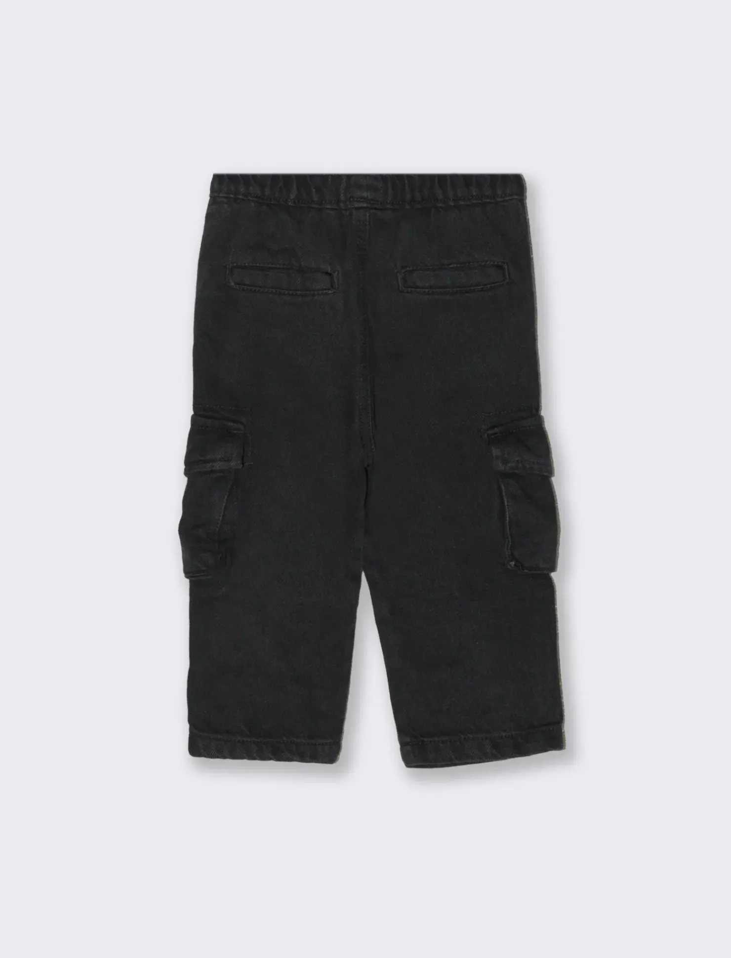 Piazza Italia Denim in cotone, modello ampio, con accessorio frontale - Nero Cheap