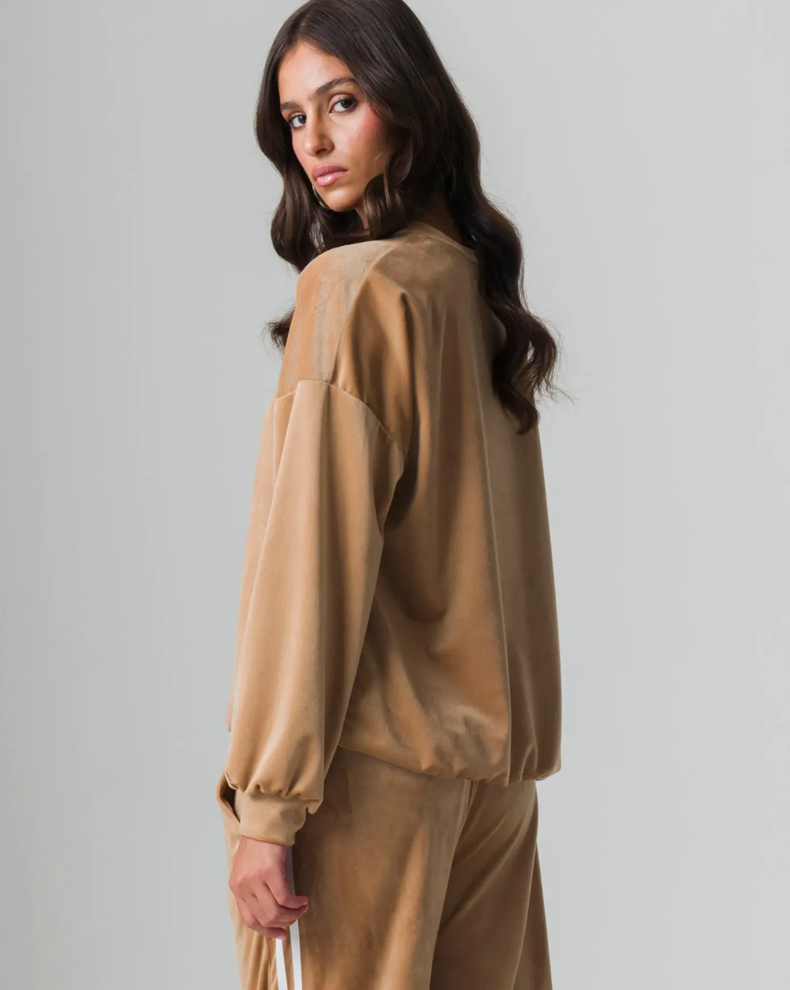 Donna Piazza Italia Maglieria<Felpa basica girocollo a manica lunga con vesibilità regular - Cammello