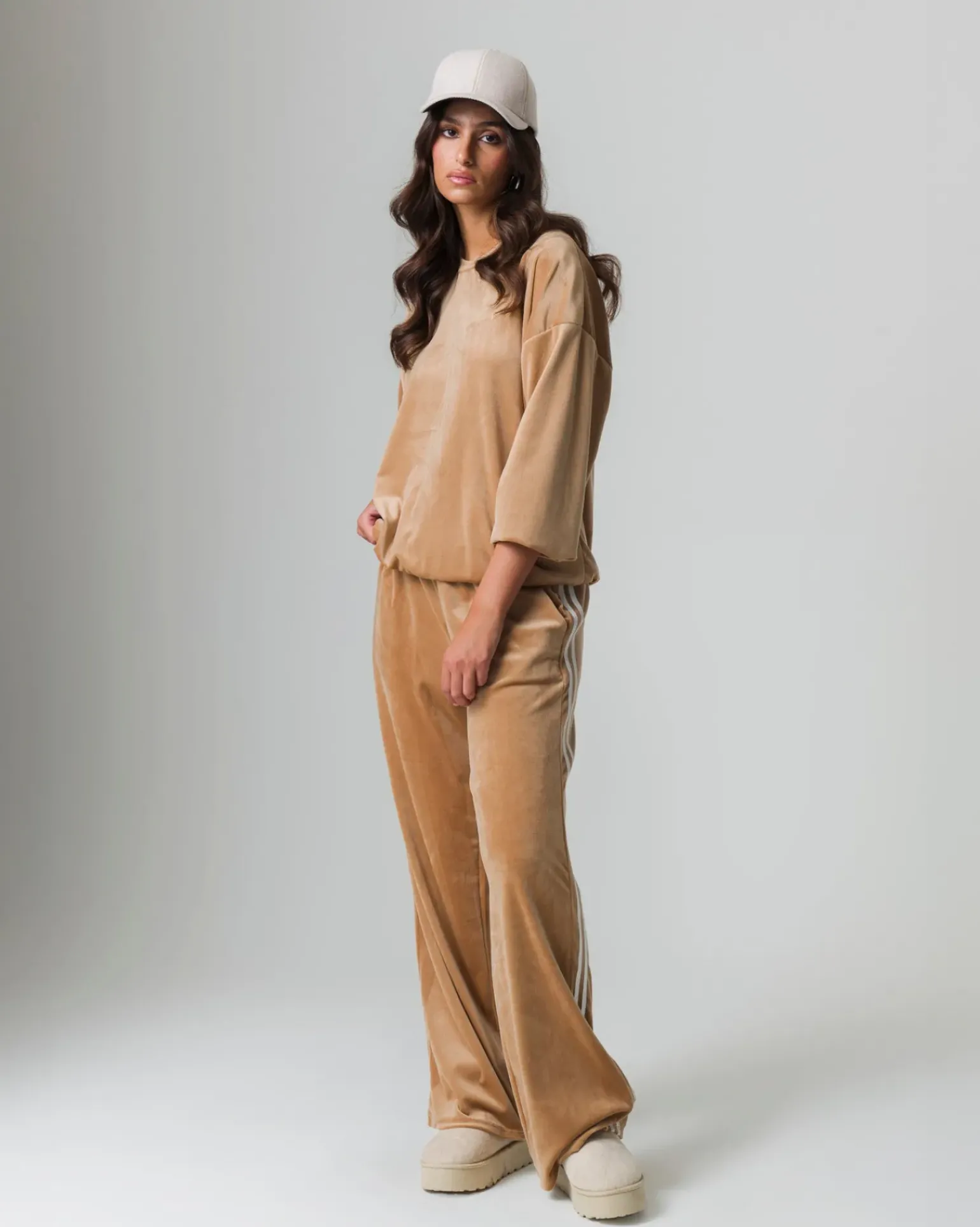 Donna Piazza Italia Maglieria<Felpa basica girocollo a manica lunga con vesibilità regular - Cammello