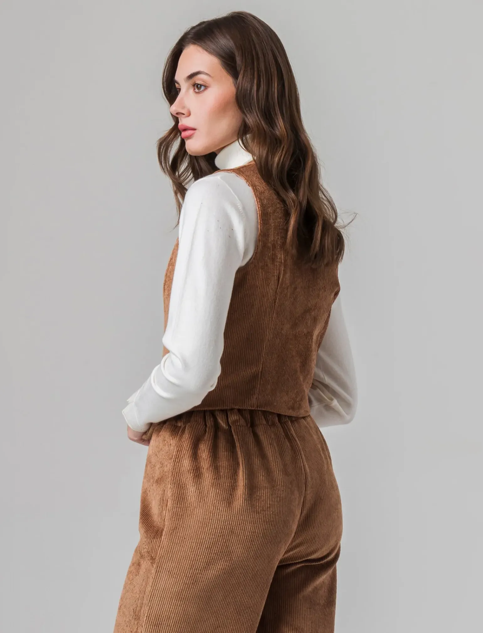 Donna Piazza Italia Giacche E Blazer<Gilet a coste in tessuto effetto velluto con bottoni - tabacco