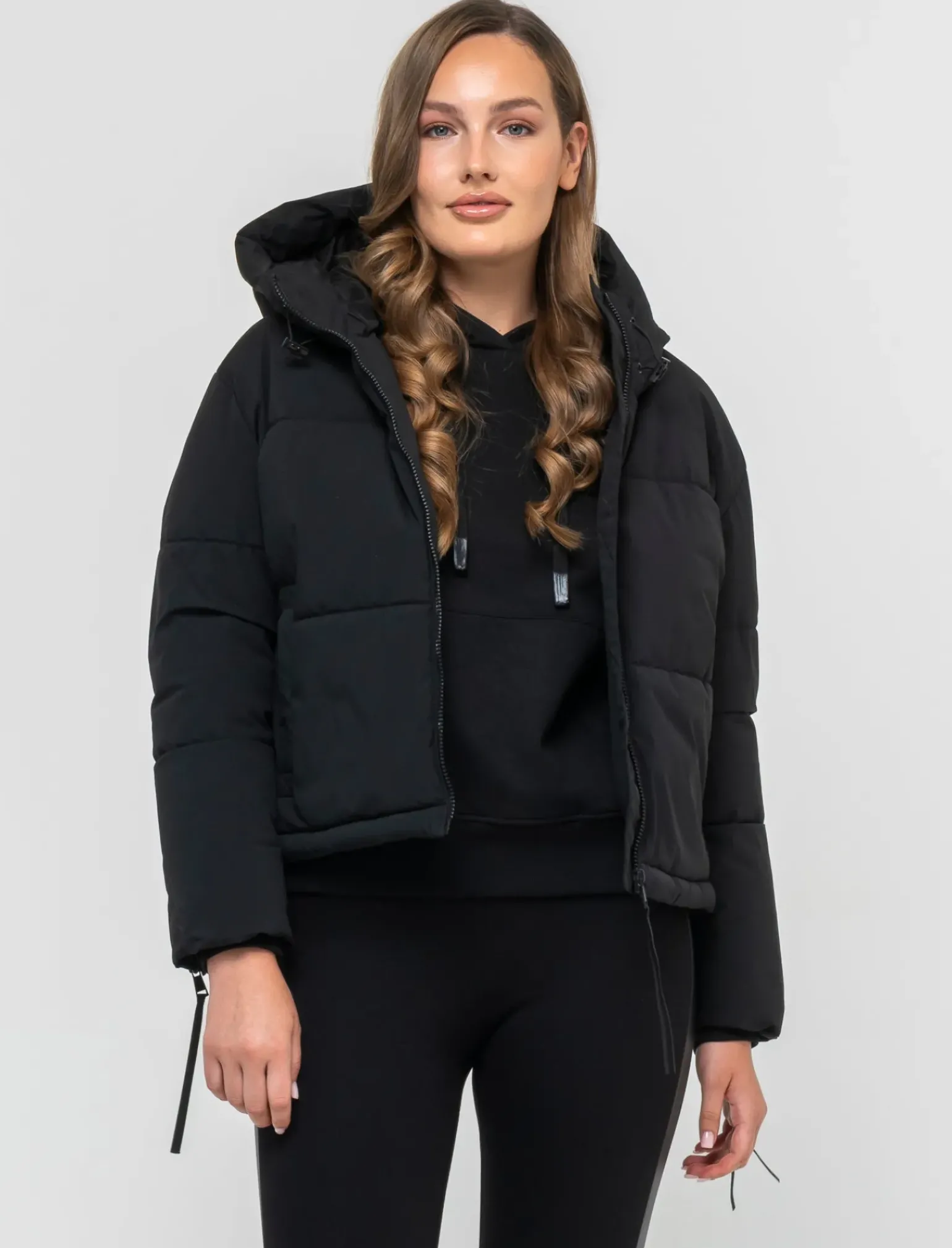 Donna Piazza Italia Donna|Giubbini E Cappotti<Giubbotto imbottito con cappuccio e chiusura con zip e coulisse -