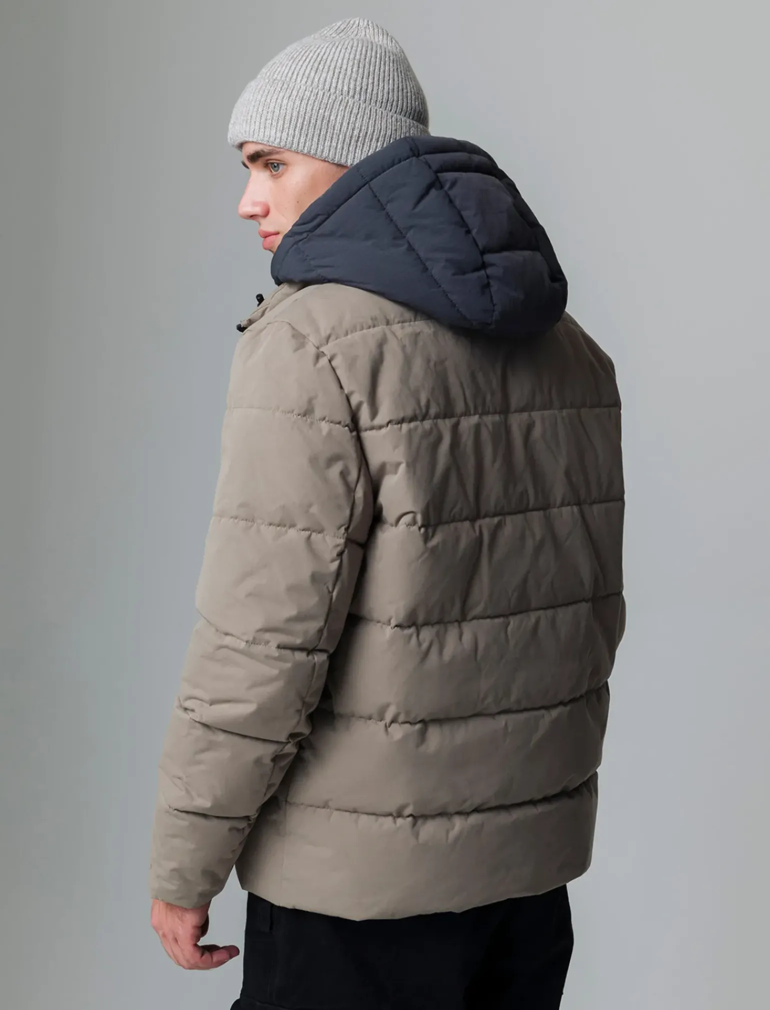 Uomo Piazza Italia Uomo|Giubbini E Cappotti<Giubbotto imbottito realizzato in tessuto tecnico con cappuccio - kaki