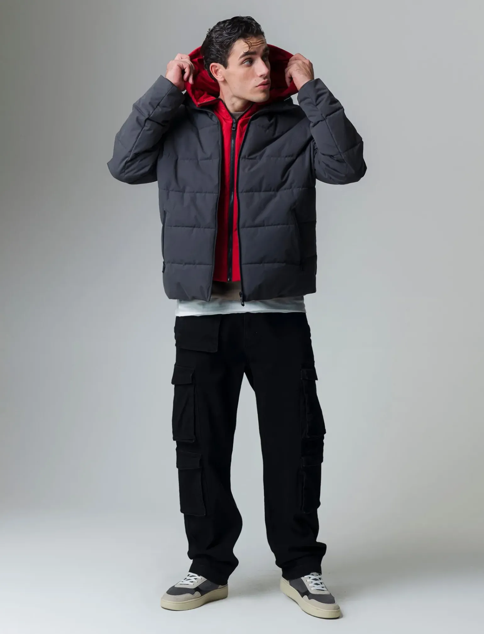 Uomo Piazza Italia Uomo|Giubbini E Cappotti<Giubbotto imbottito realizzato in tessuto tecnico con cappuccio - piombo