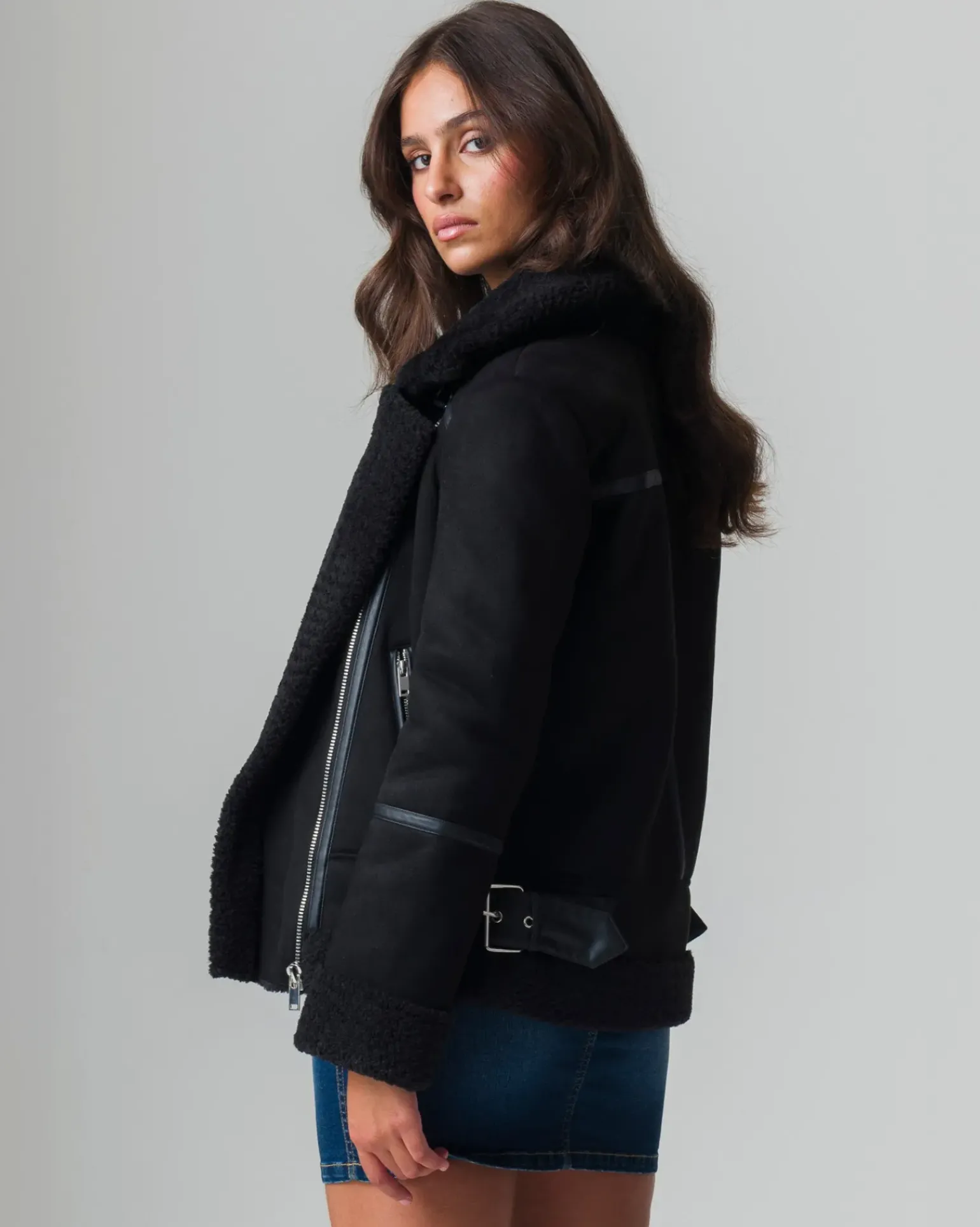 Donna Piazza Italia Donna|Giubbini E Cappotti<Giubotto modello chiodo in finto suede con cintura in vita -