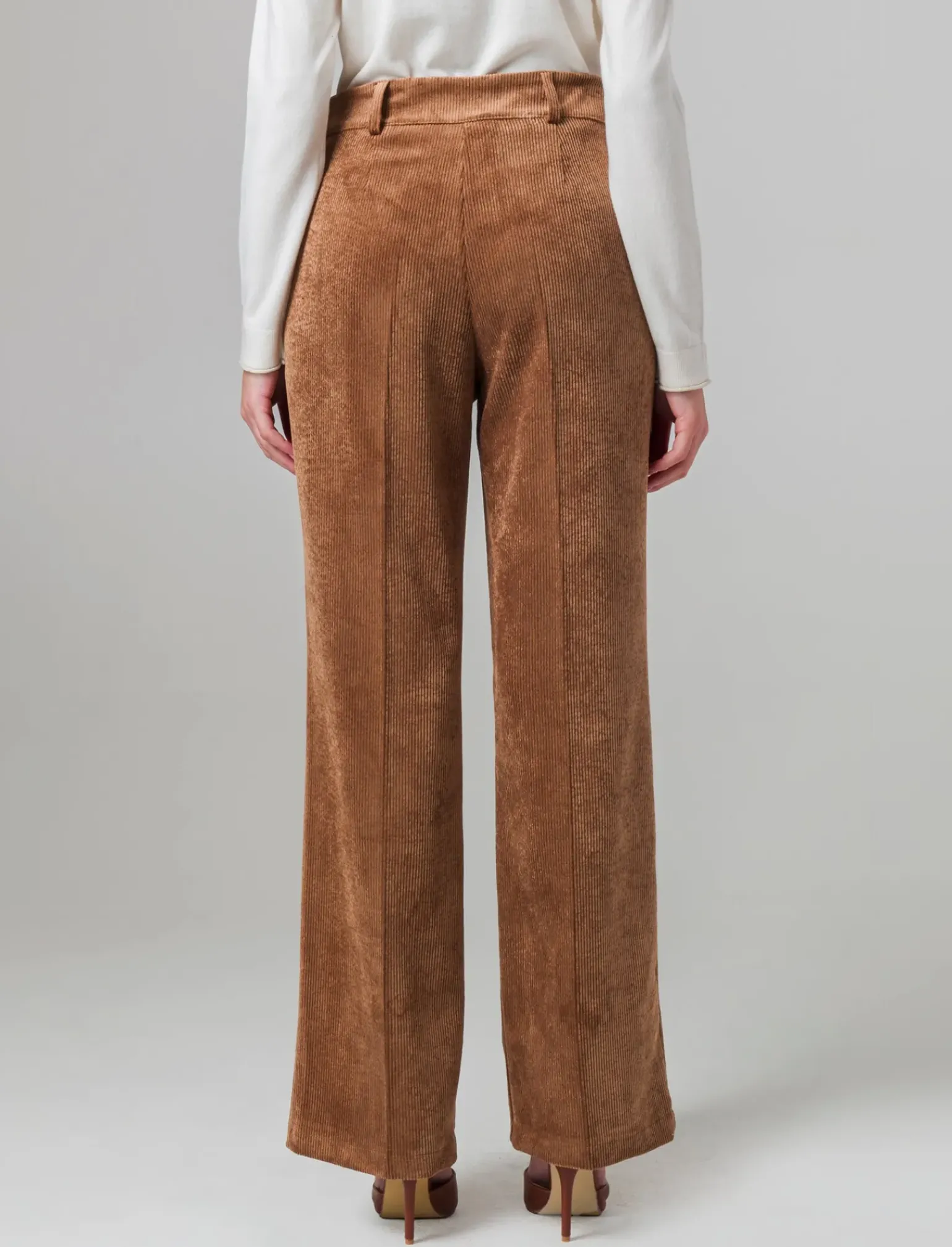 Donna Piazza Italia Pantaloni<Pantalone vita alta a coste con tessuto effetto velluto - tabacco