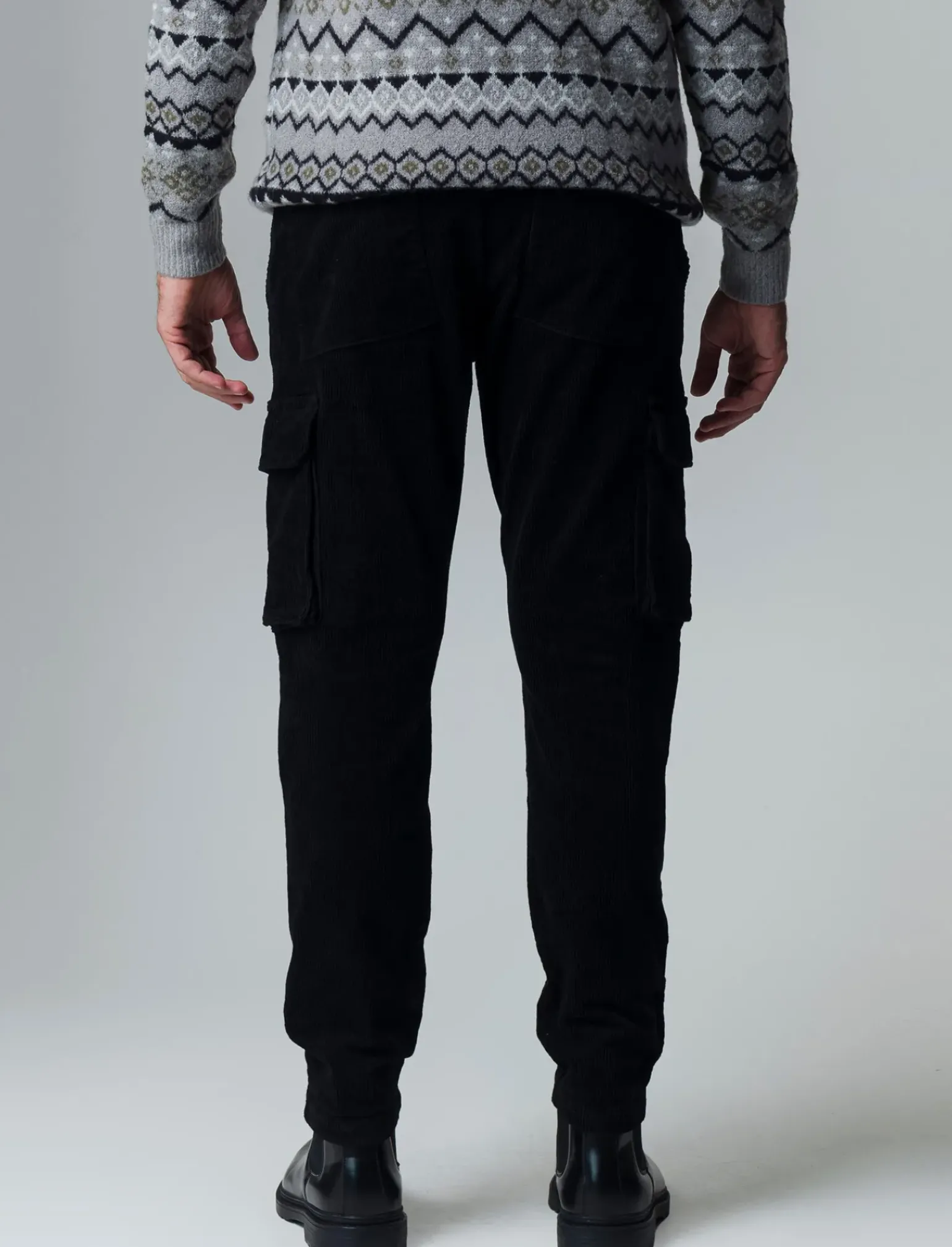 Uomo Piazza Italia Pantaloni<Pantaloni cargo in velluto a coste tapered fit con tasche a toppa posteriori -