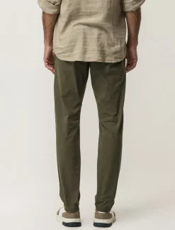 Uomo Piazza Italia Pantaloni<Pantaloni slim fit, modello chino in tessuto twill cotone elasticizzato, effetto leggermente slavato - militare