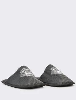 Uomo Piazza Italia Pantofole<Pantofola in tessuto con stampa. In due varianti colore - Nero