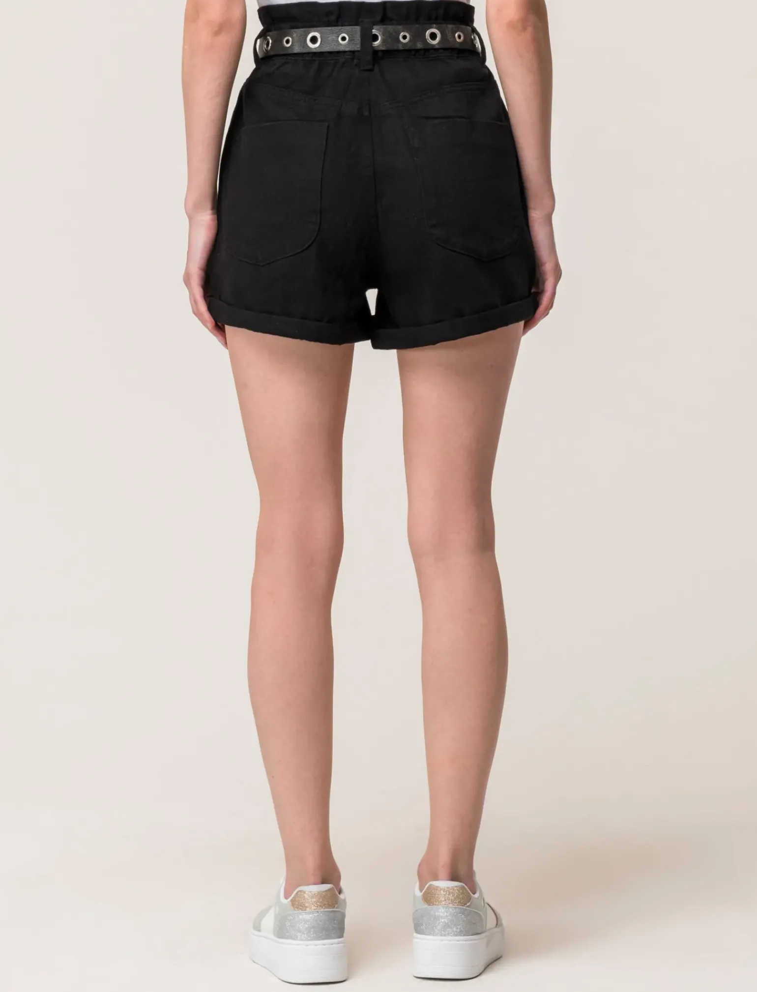 Donna Piazza Italia Shorts<Short in tessuto vestibilità paper bag con cintura e orlo riscoltato -