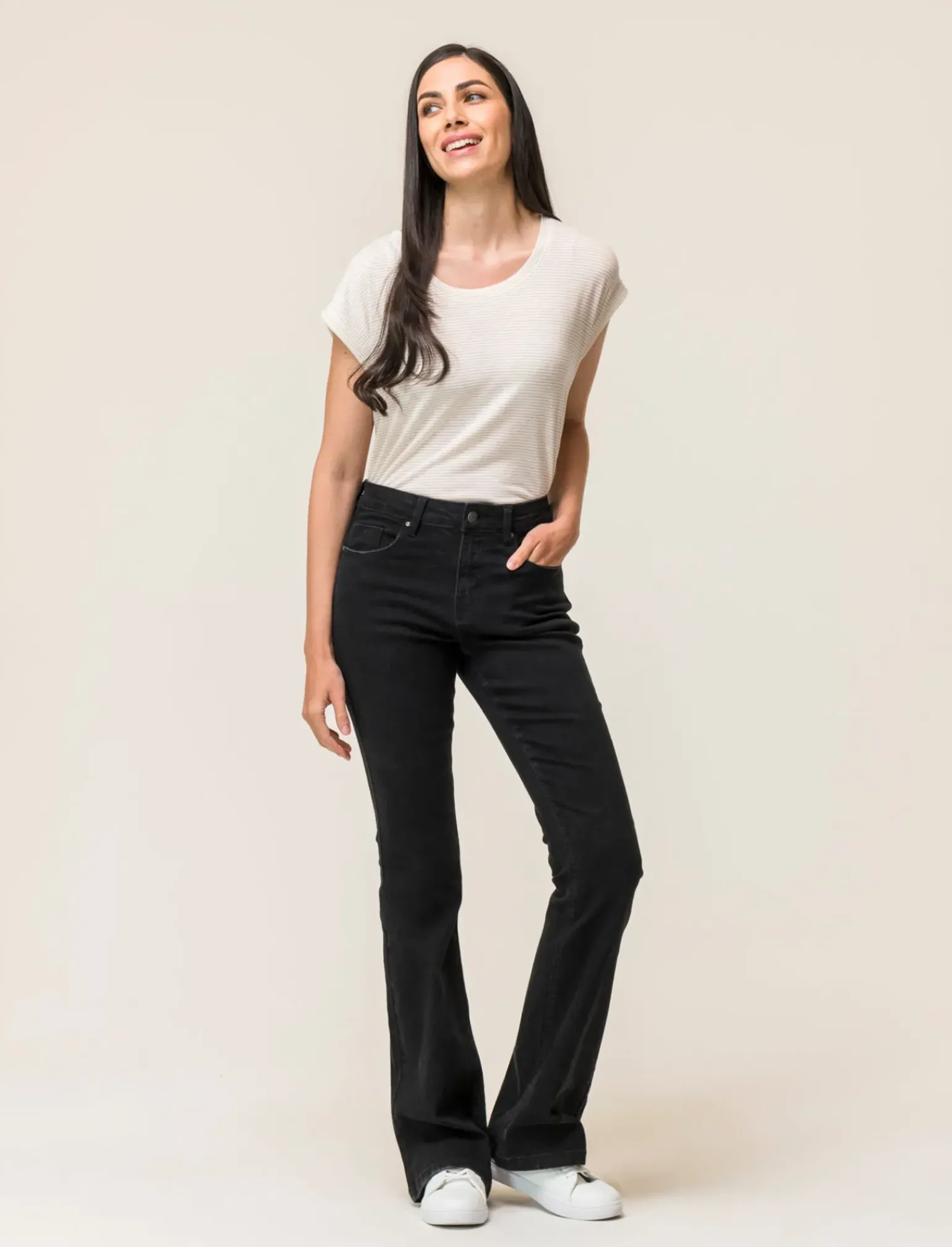 Donna Piazza Italia T-Shirt E Top<T shirt modello a T girocollo con tessuto ottoman e filato effetto metallizato - latte